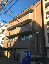 ラフィーネカワムラ