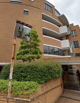 ラ・コリーヌ神宮前