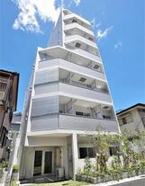 ベルグレードKS TRE